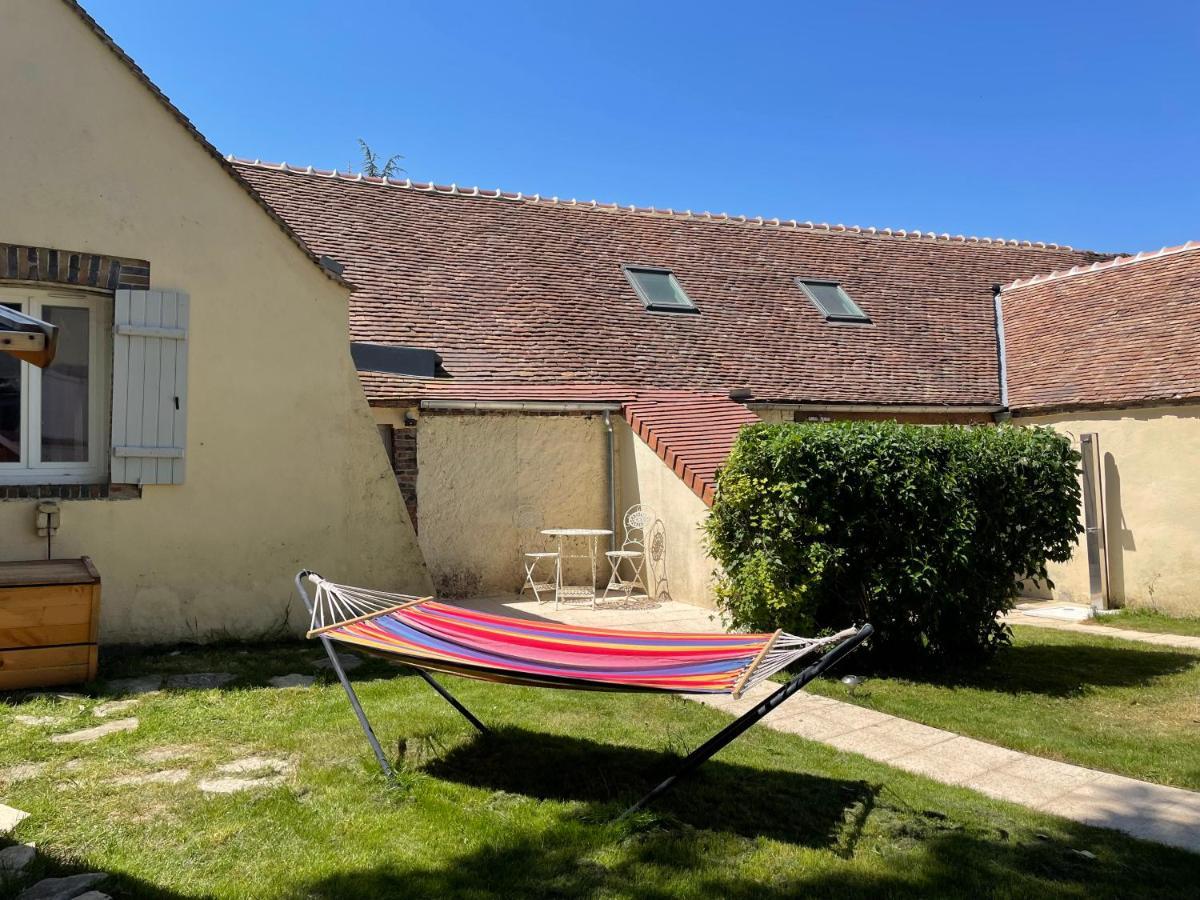 Villa Fontaine Avec Piscine Interieur Chauffee-Maison De Campagne Familiale -Ideal Vacances Ou Sejour Professionnel -3 Chambres-Bureau Separe -Lit Bebe - Parking Facile & Gratuit Екстериор снимка