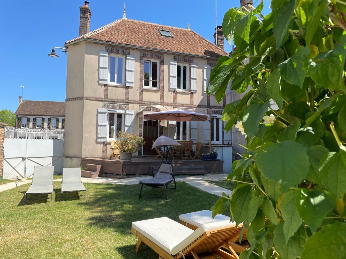 Villa Fontaine Avec Piscine Interieur Chauffee-Maison De Campagne Familiale -Ideal Vacances Ou Sejour Professionnel -3 Chambres-Bureau Separe -Lit Bebe - Parking Facile & Gratuit Екстериор снимка
